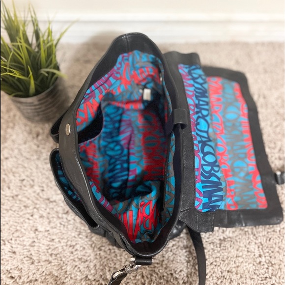 Marc by Marc Jacobs Black Leather 2 Way Bag - Picture 5 of 15